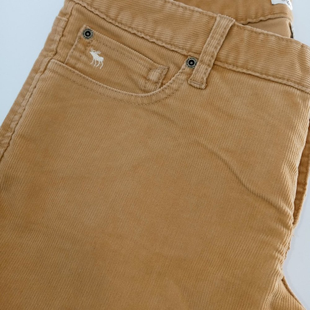 Abercrombie & Fitch Soft Corduroy Pants